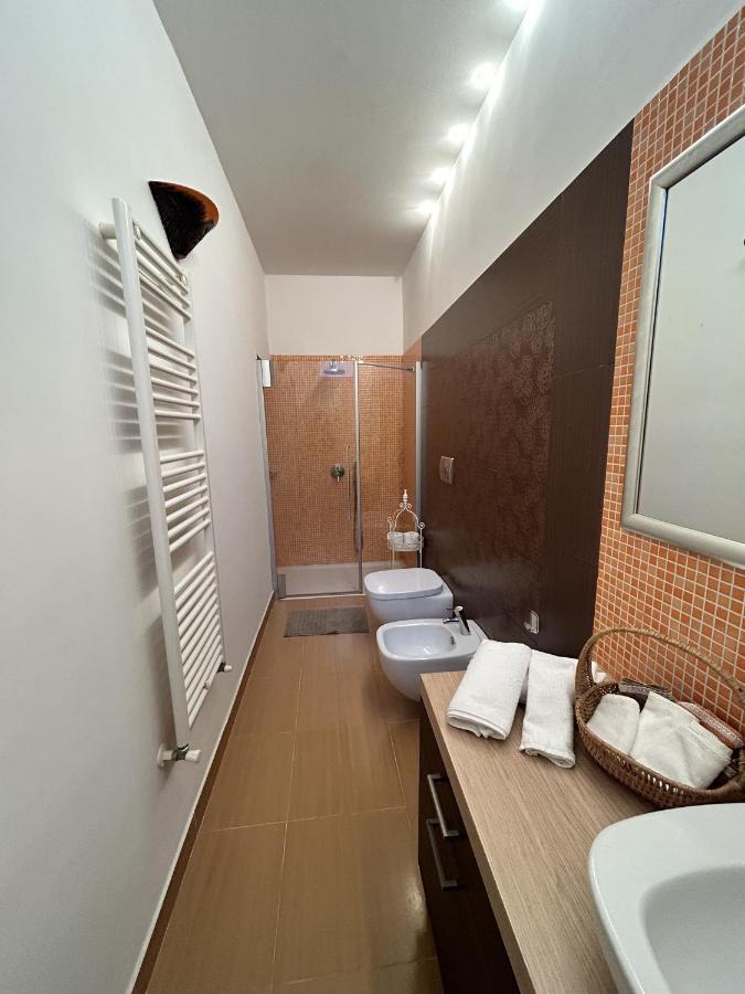 Contrada Cafaro Hotel Salerno Ngoại thất bức ảnh