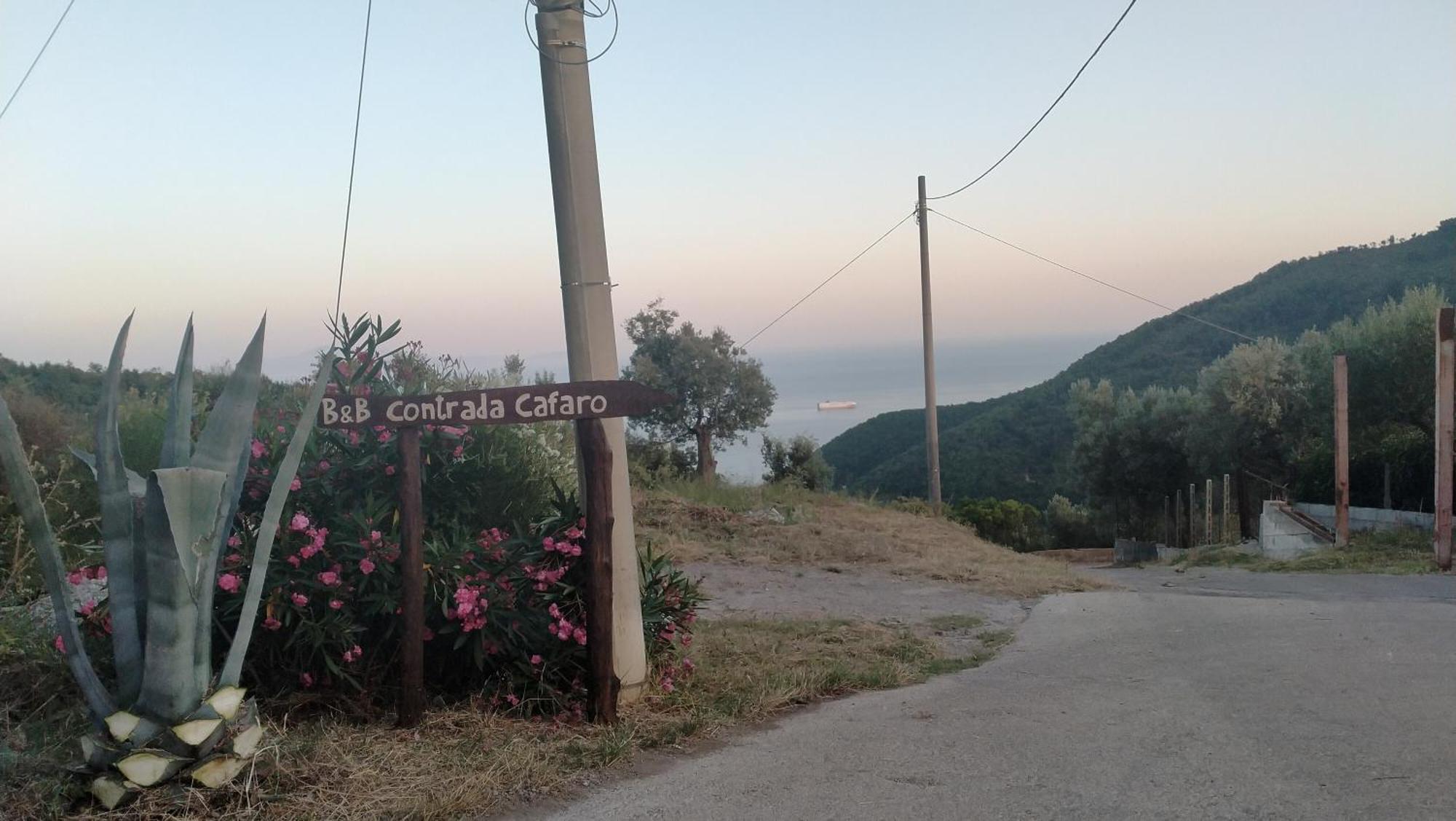 Contrada Cafaro Hotel Salerno Ngoại thất bức ảnh